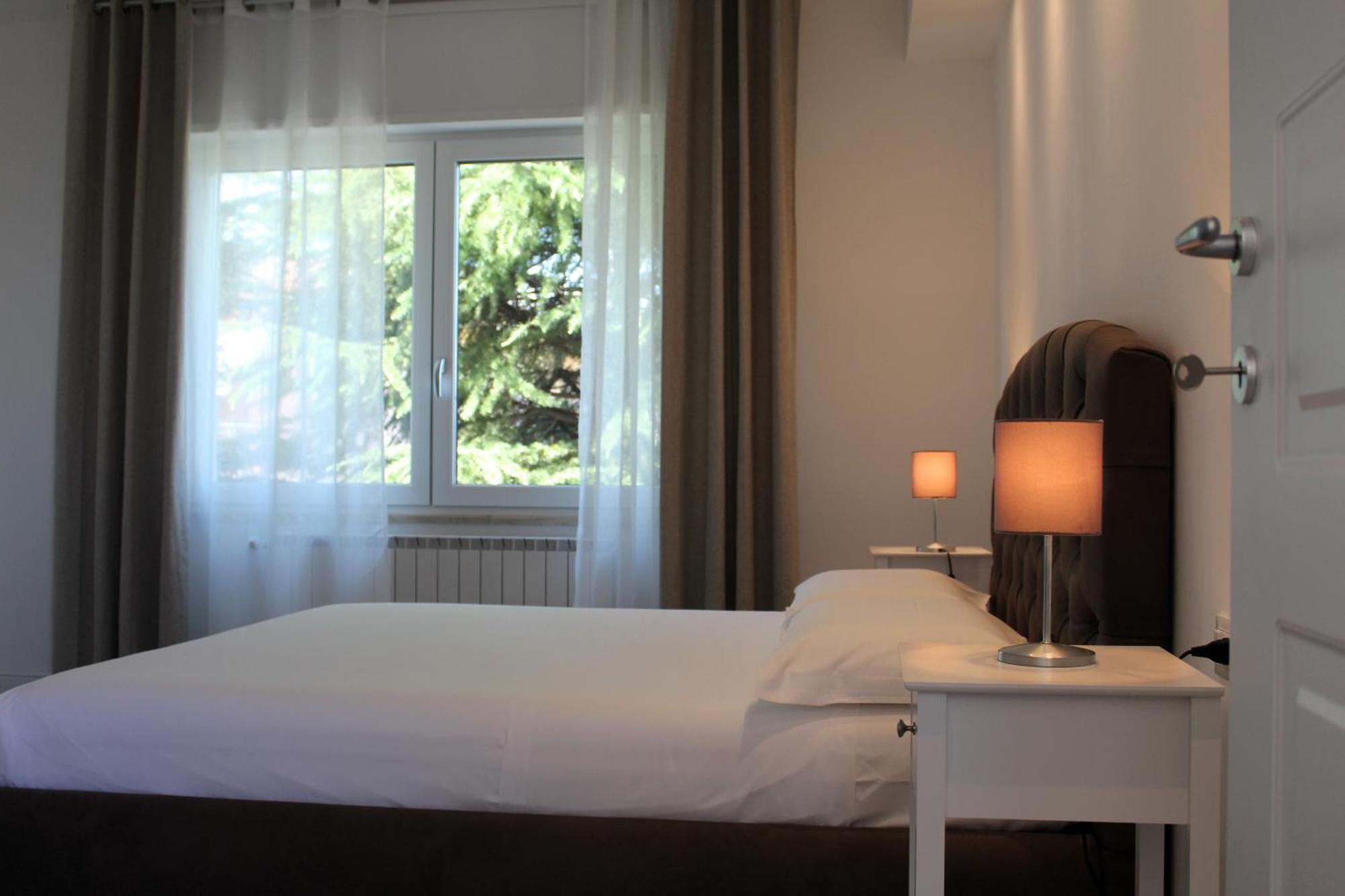 Villa Forte Salvi - Rooms Peschiera del Garda Luaran gambar