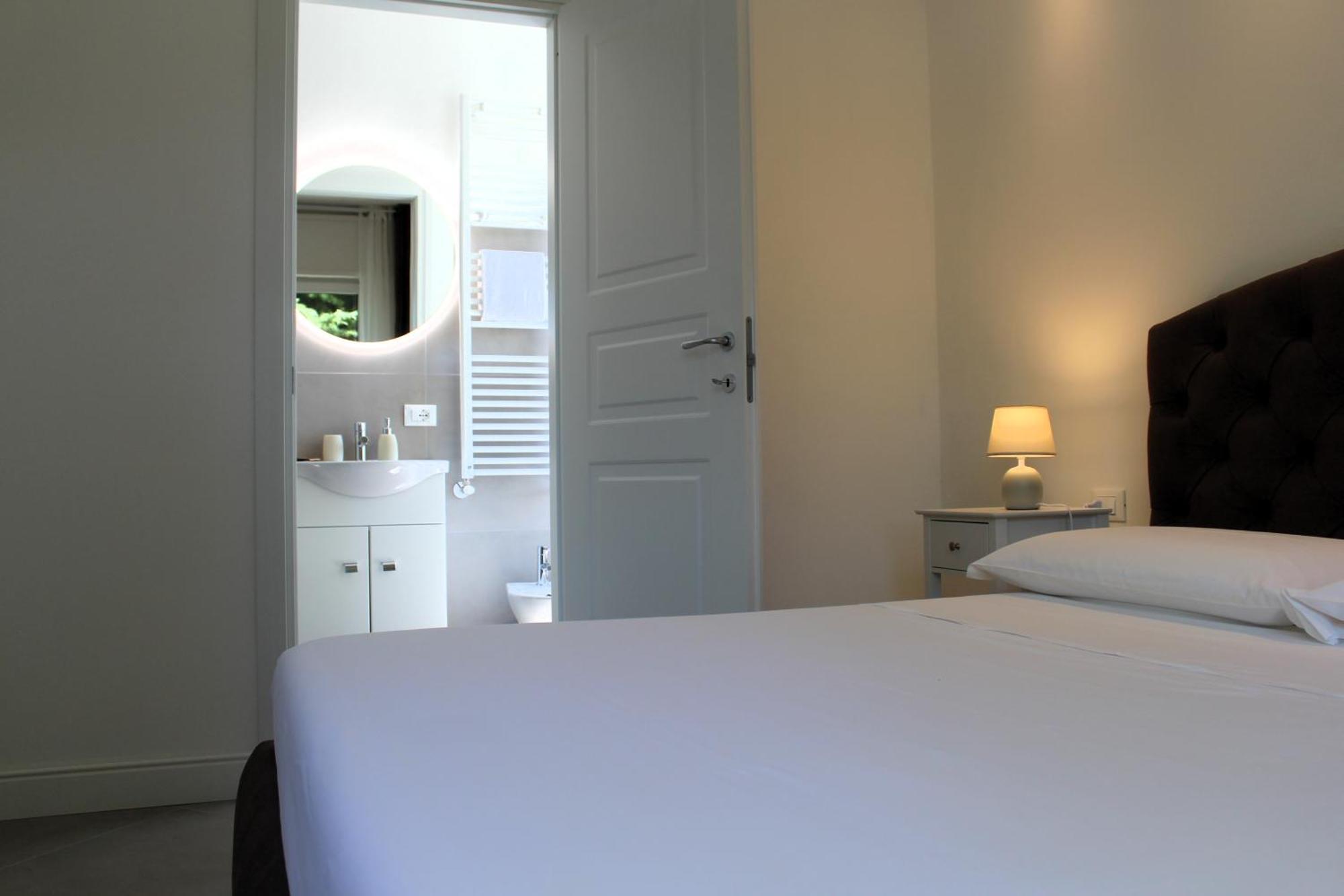 Villa Forte Salvi - Rooms Peschiera del Garda Luaran gambar